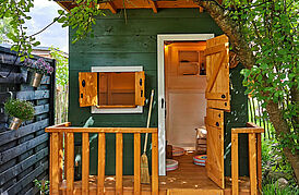 playhouse ambience2