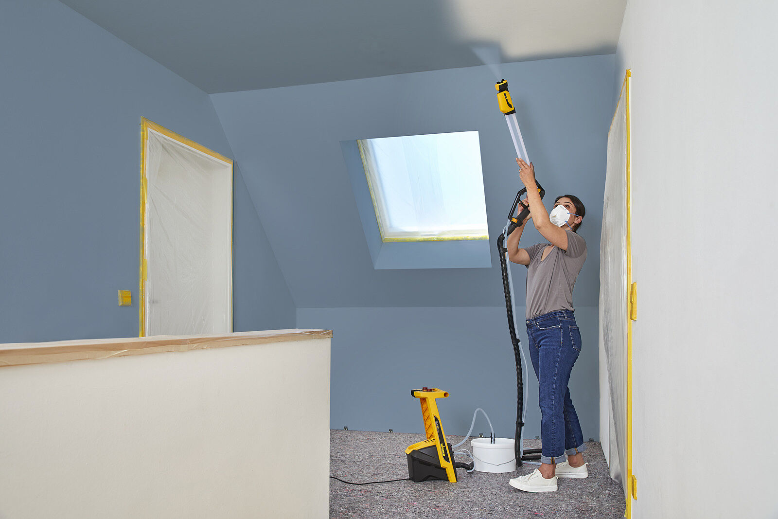 Effortless paint application on walls and ceilings