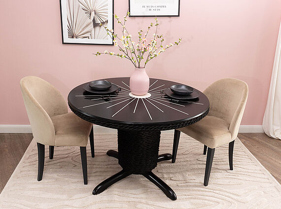 Upcycling table