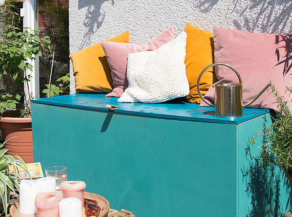 Balcony bench with lots of storage space