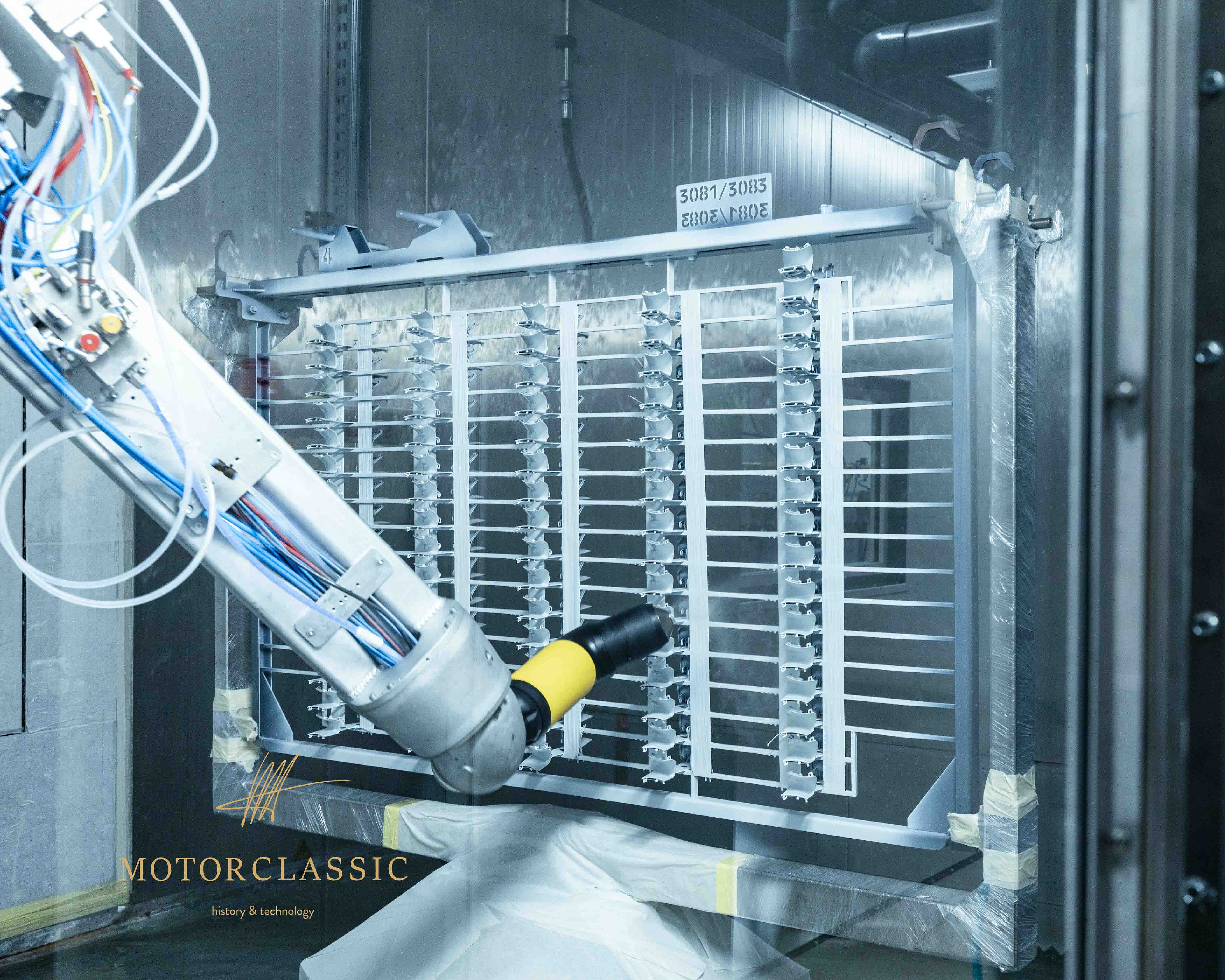 robot coating of automotive side mirrors