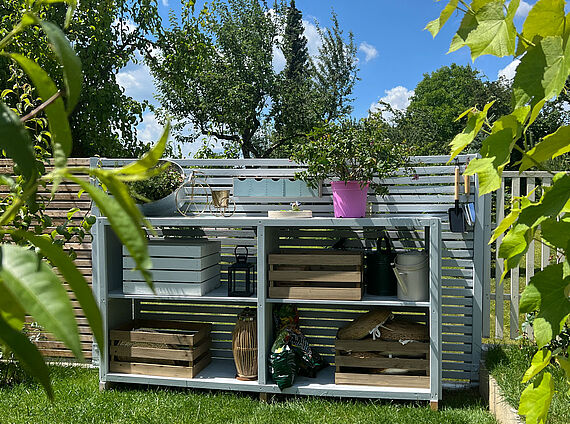 Build your own plant table
