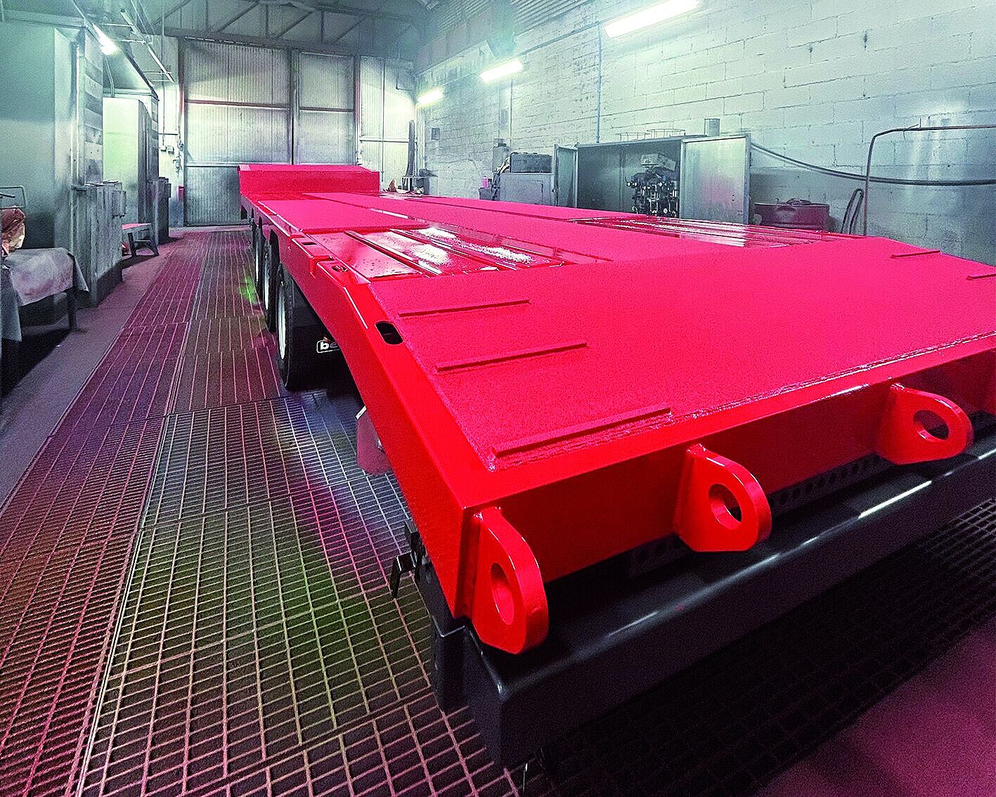 coated trailer by rimorchi bertoja