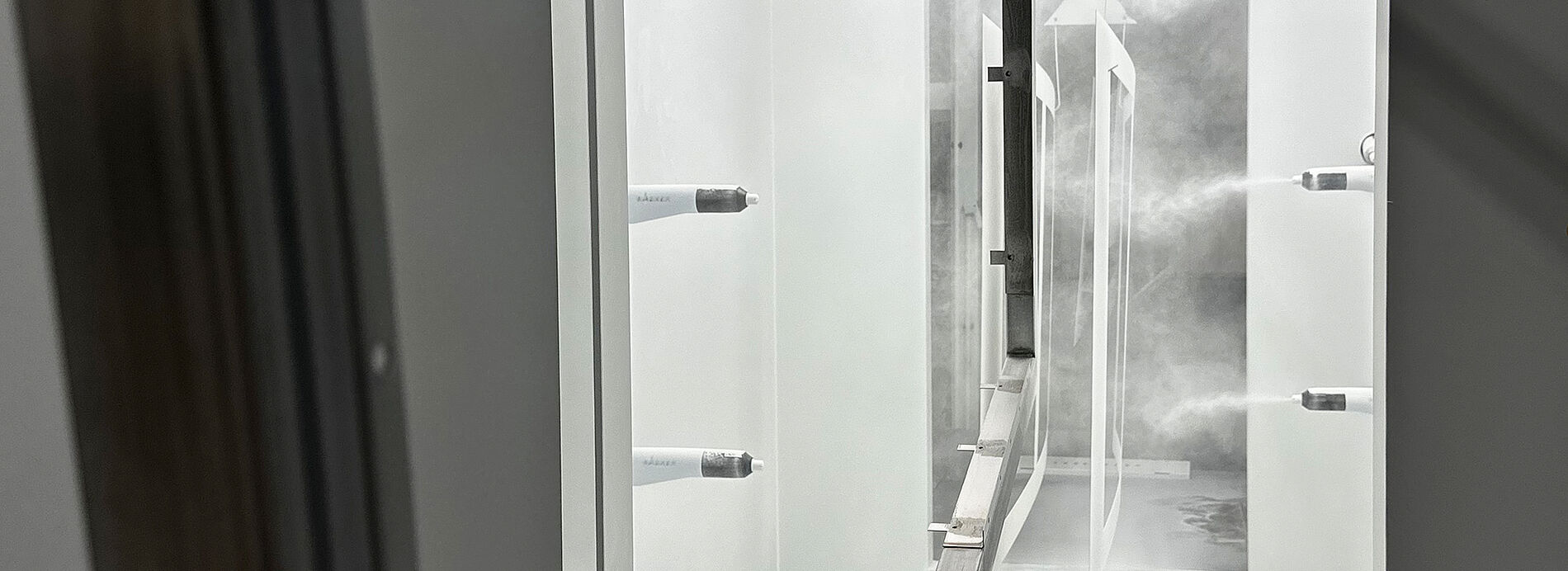 powder coating of metal components