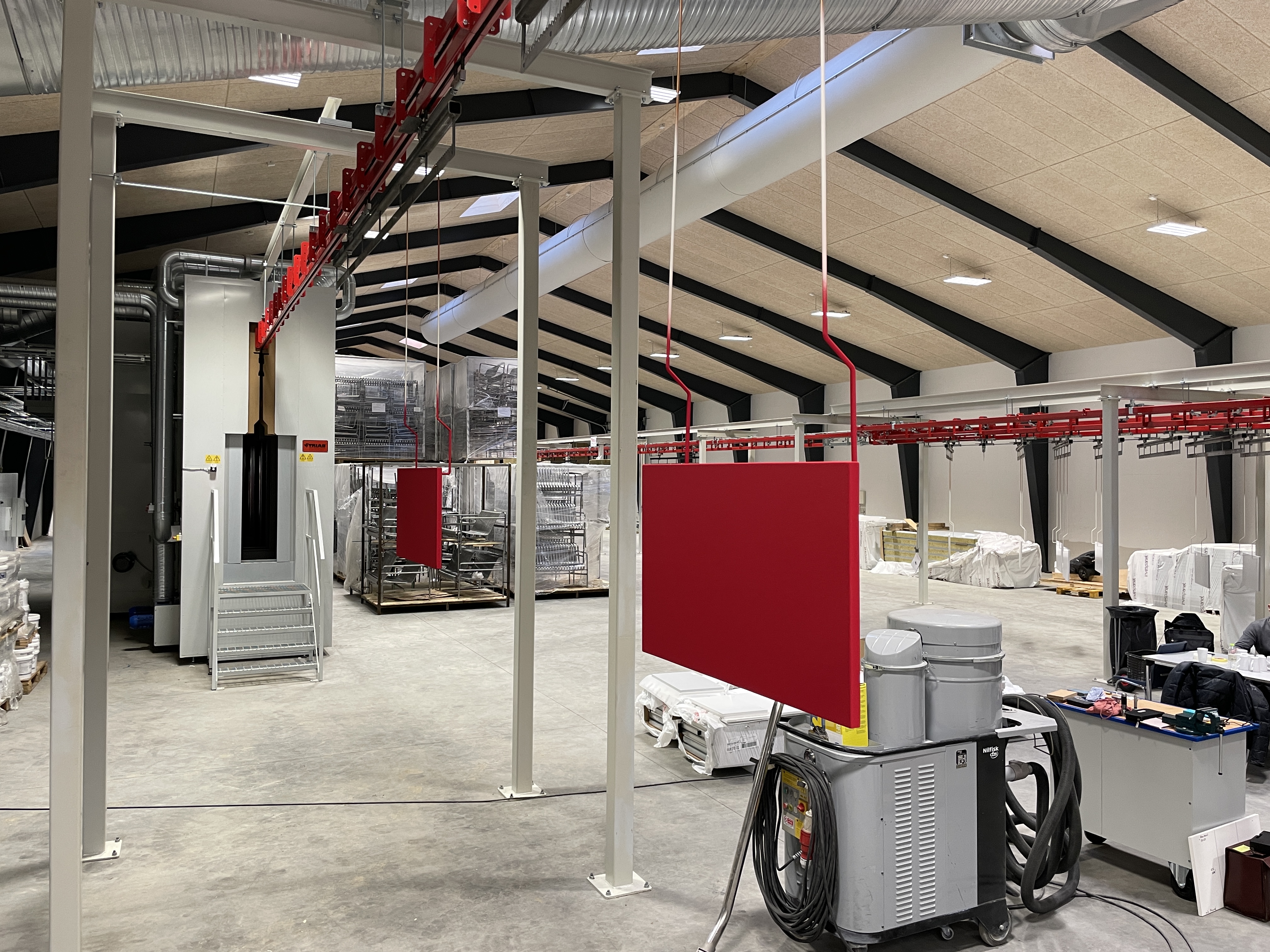 powder coating of non-metallic workpieces at brandt